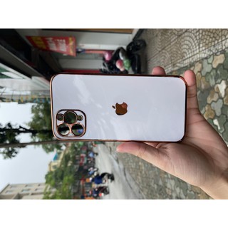 ỐP LƯNG IPHONE GIẢ IPHONE 12