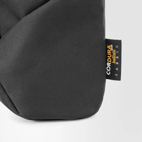 Túi Đeo Chéo Đựng Laptop 16inch Tomtoc Commuting &amp; Travel Cực Nhiều Ngăn, Chống Nước tốt