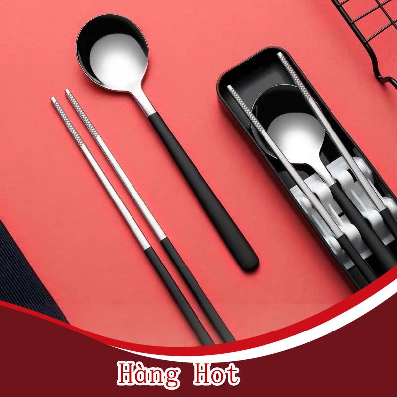 (Mới) Set 2 dụng cụ muỗng và đũa ăn kiểu Hàn bằng thép không gỉ cấp thực phẩm nhỏ gọn tiện dụng