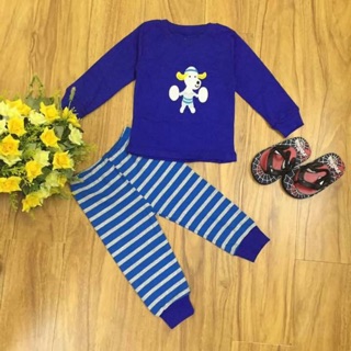 Combo 2 mũ, 1 giày, 1 khăn, 1 body của bạn minh thuý