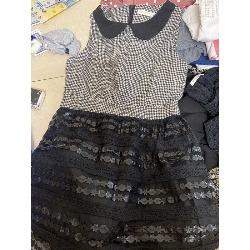 đầm caro sát nách Size M