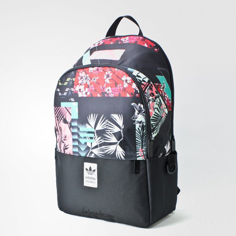 Balo Das Originals Essential Soccer Backpack AJ7047 phối họa tiết cây lá hoa cỏ màu sắc tươi đẹp