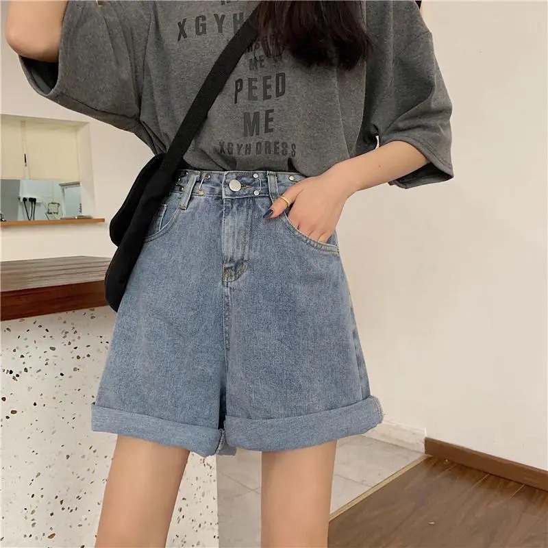 Quần Jeans Lửng Đùi Nam Nữ Màu Xanh Nhạt Gài Khuy Điều Chỉnh Eo Ống Rộng Phong Cách Ulzzang Chất Jean Loại 1i