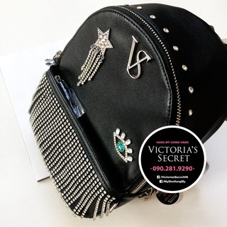 [HÀNG THANH LÝ] (70) Balo mini đen gắn icon, dây hạt lấp lánh KT 18x24x13cm - Hàng nhập Victoria's Secret USA