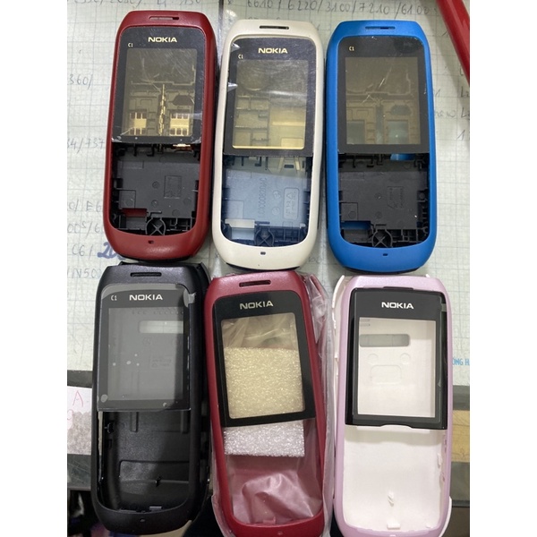 Vỏ nokia c1-00 mặt trước nắp sau hoặc vỏ có cả xương không kèm phím hoặc chỉ nắp sau kèm xương.