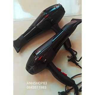 1 máy sấy tóc