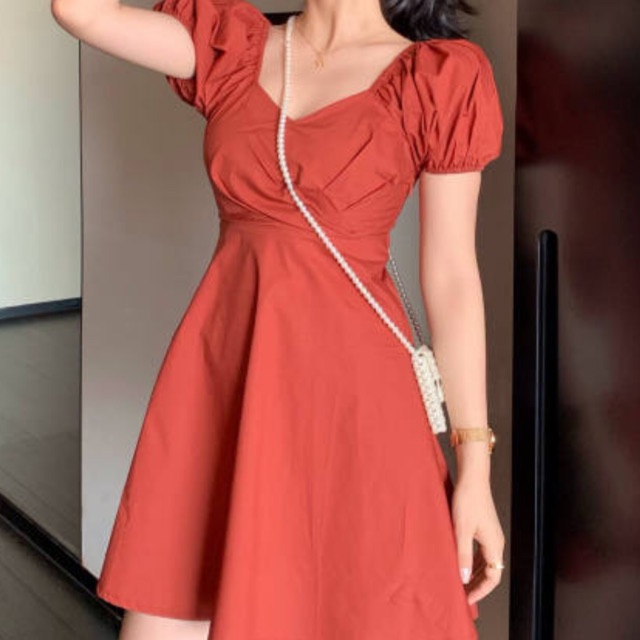 Váy tay bồng