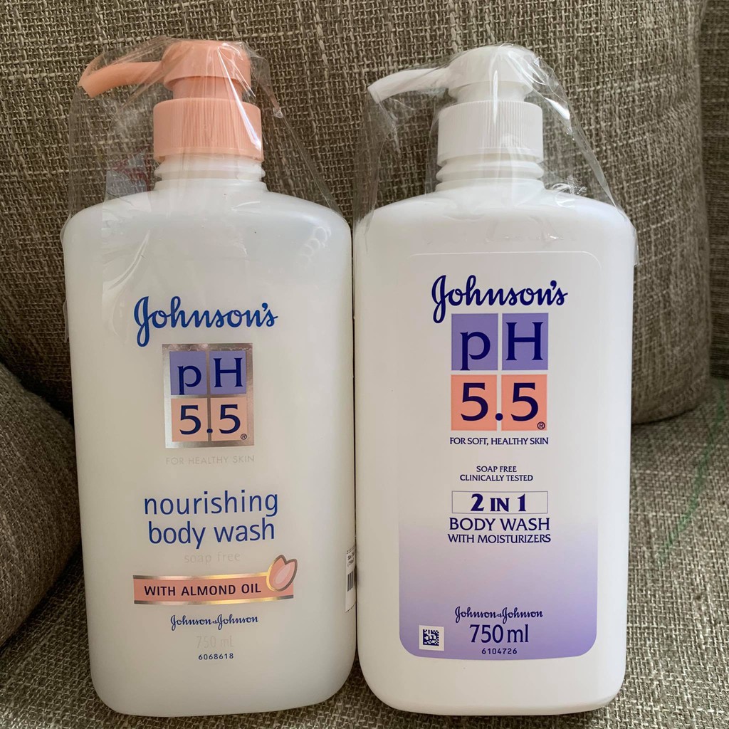 Sữa tắm pH 5.5 Johnson's Baby 750ml