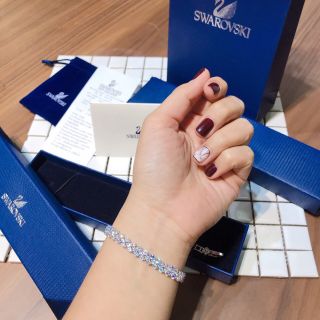 Vòng tay pha lê Swarovski