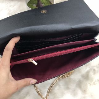 Ví dự tiệc đính đá sang trọng