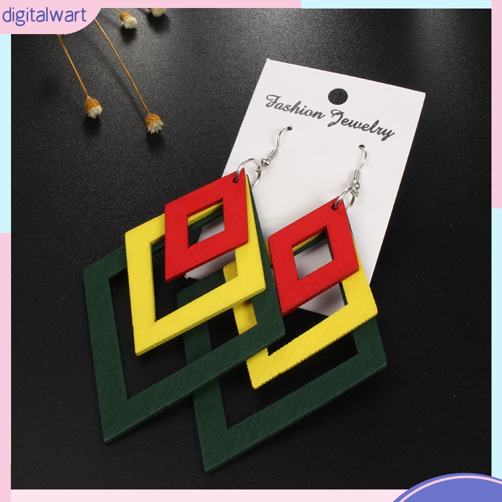 Hoa tai dáng dài thời trang dành cho nữ