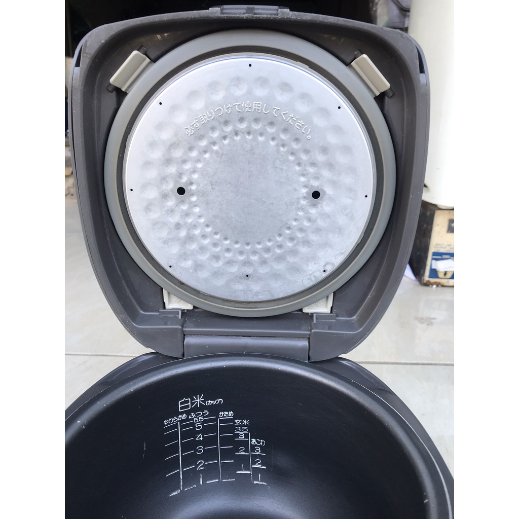 Nồi cơm điện cao tần Tiger JKH  Nhật bãi mới 80%