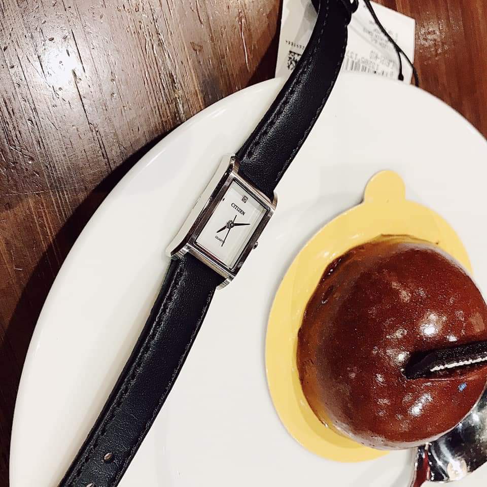 Đồng hồ nữ Citizen Women's Mother Of Pearl Quartz Black Leather Strap Watch #EJ6121