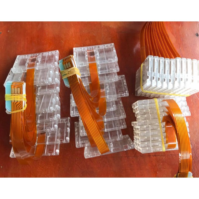 Điện thoại kích sim , máy 1202 + khay đọc sim + sạc
