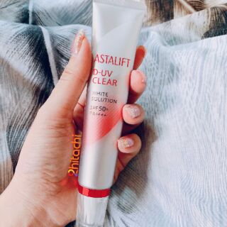 KEM CHỐNG NẮNG ASTALIFT