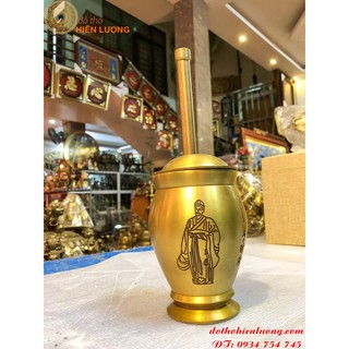 Cối giã thuốc, giã trầu bằng đồng màu vàng
