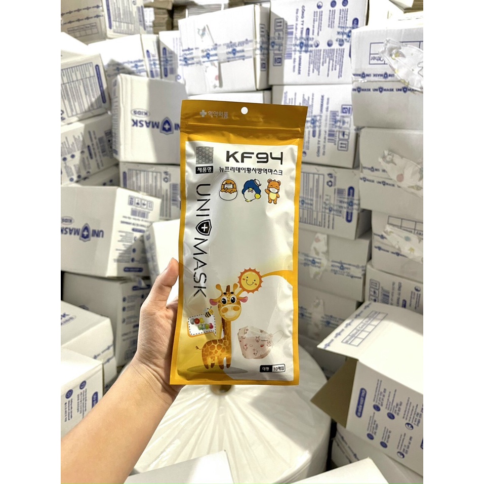 Thùng 300 cái khẩu trang TRẺ EM KF94 UNI MASK 4 lớp chống bụi mịn, kháng khuẩn hàng cao cấp chính hãng Bé từ 3-9 tuổi
