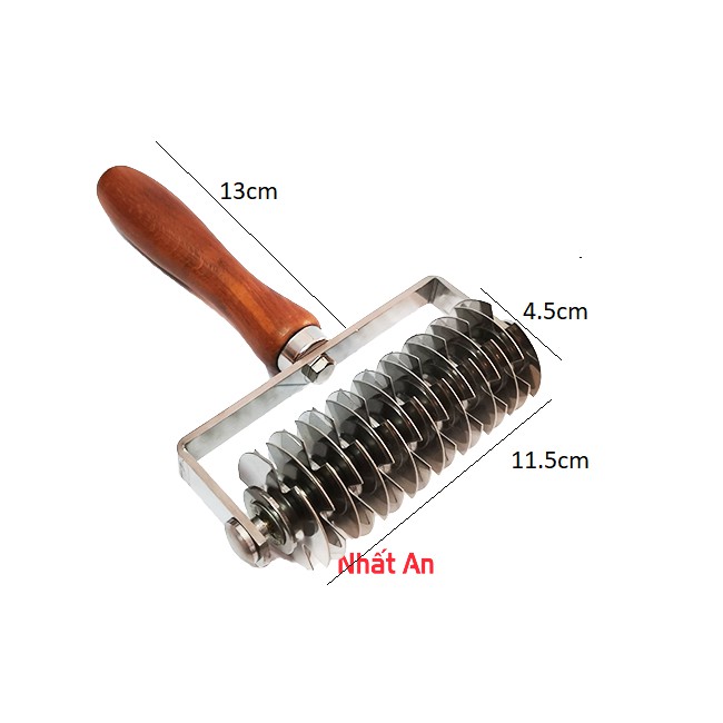 Dụng cụ lăn lưới inox cán gỗ