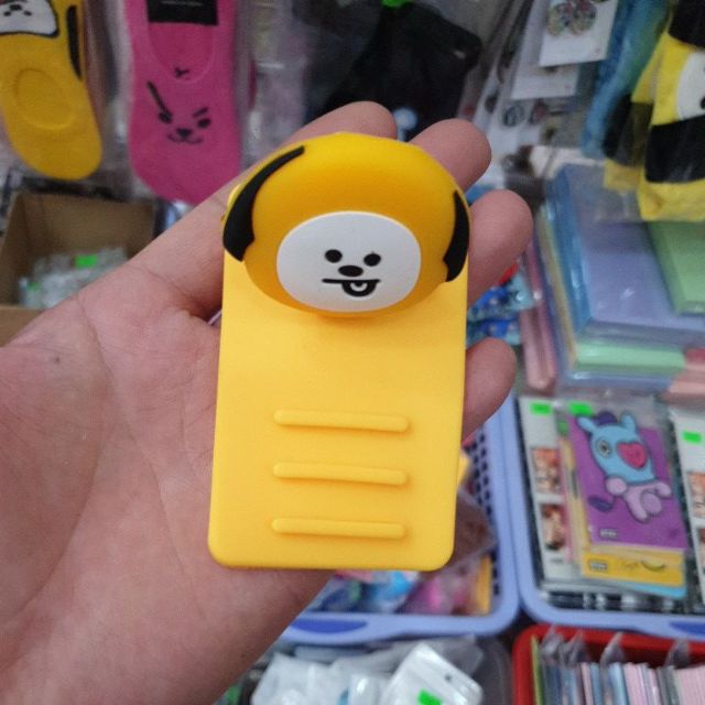 Giá Đỡ Điện Thoại BT21 Có Đèn