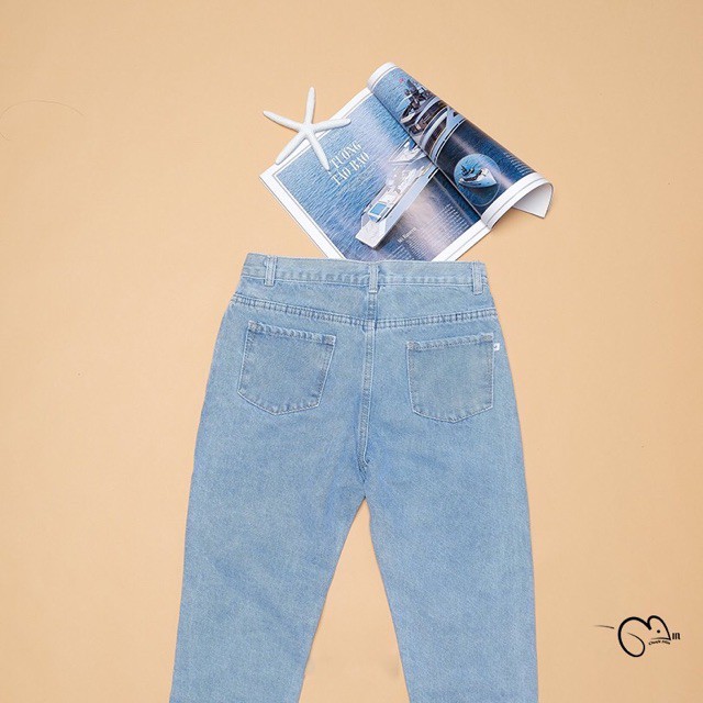 Quần jean nữ lưng cao hoạ tiết chuột mickey giá tốt - JUNE SHOP