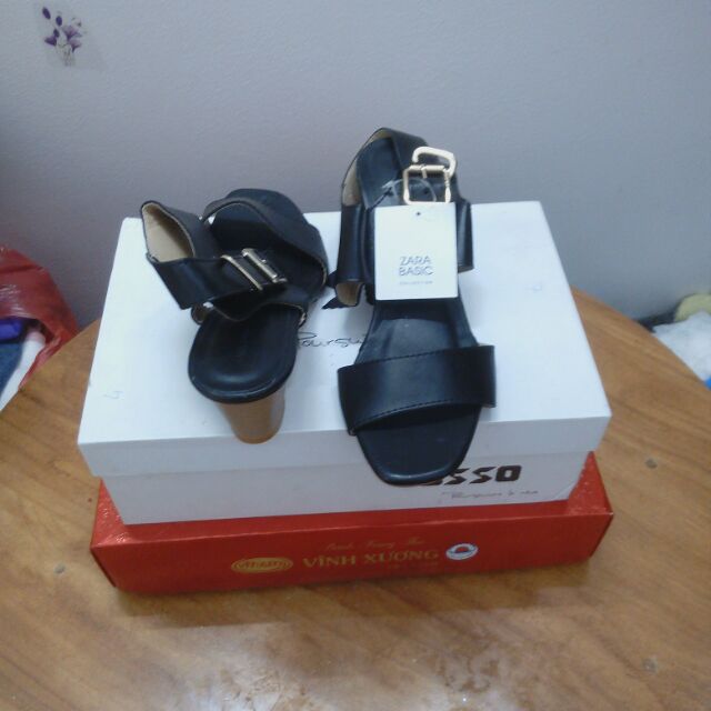 sandal zara size 36 hàng thanh lí đơn của chị