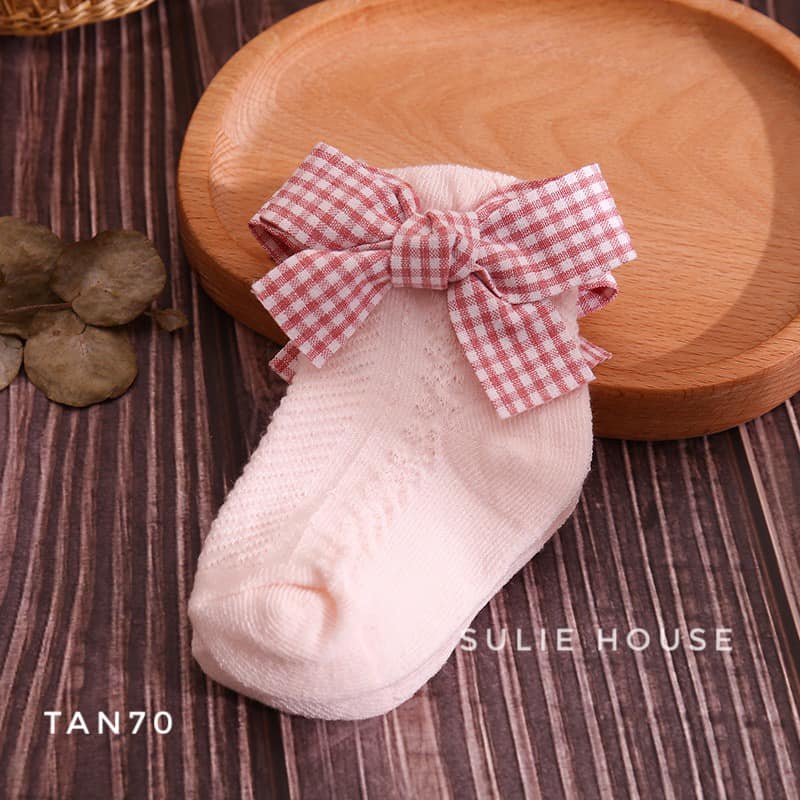 Tất lưới cổ ngắn nơ kẻ - TAN70