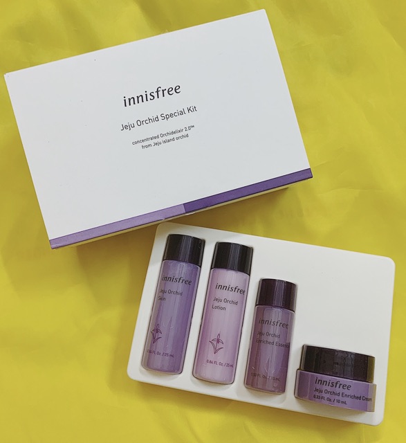 Bộ Kit dưỡng da, chống lão hóa Innisfree Jeju Orchid Special Kit 4 Món từ hoa lan (Mẫu mới nhất)