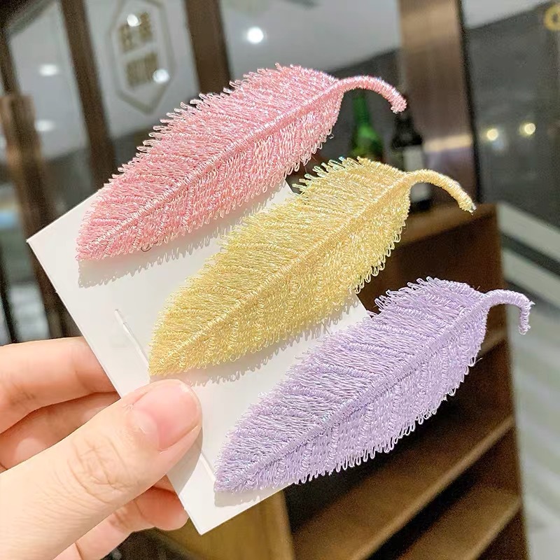 [Women Korean INS Style Simple Hair Clip] [Girls Fluorescent Leaf Shaped Bangs Hairpin][Ladies Elegant Hair Accessories]