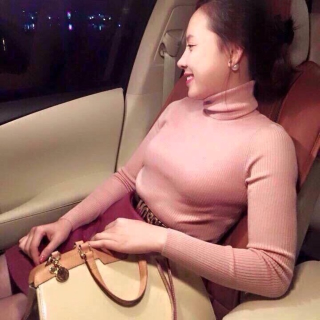 Áo len lông cừu cổ lọ