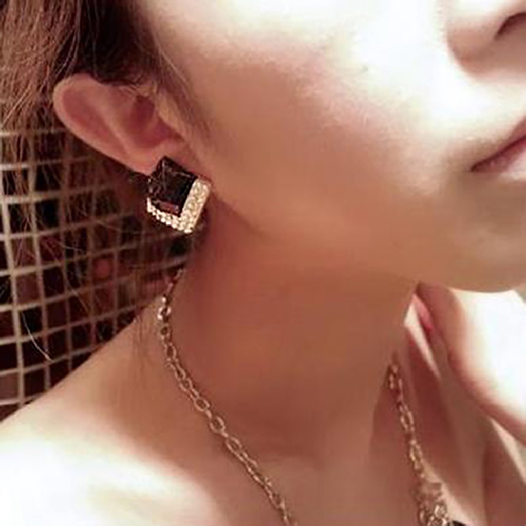 Đôi bông tai hình vuông phối đính đá thời trang cho nữ