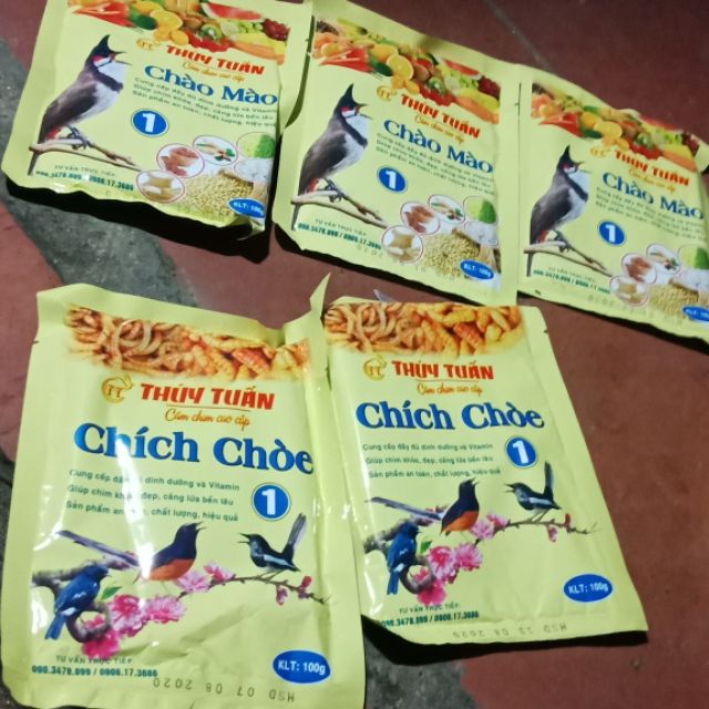 Cám chim chào mào thúy tuấn gói 100g.