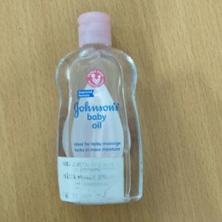 Dầu mát xa dưỡng ẩm Johnsons baby oil 50ml