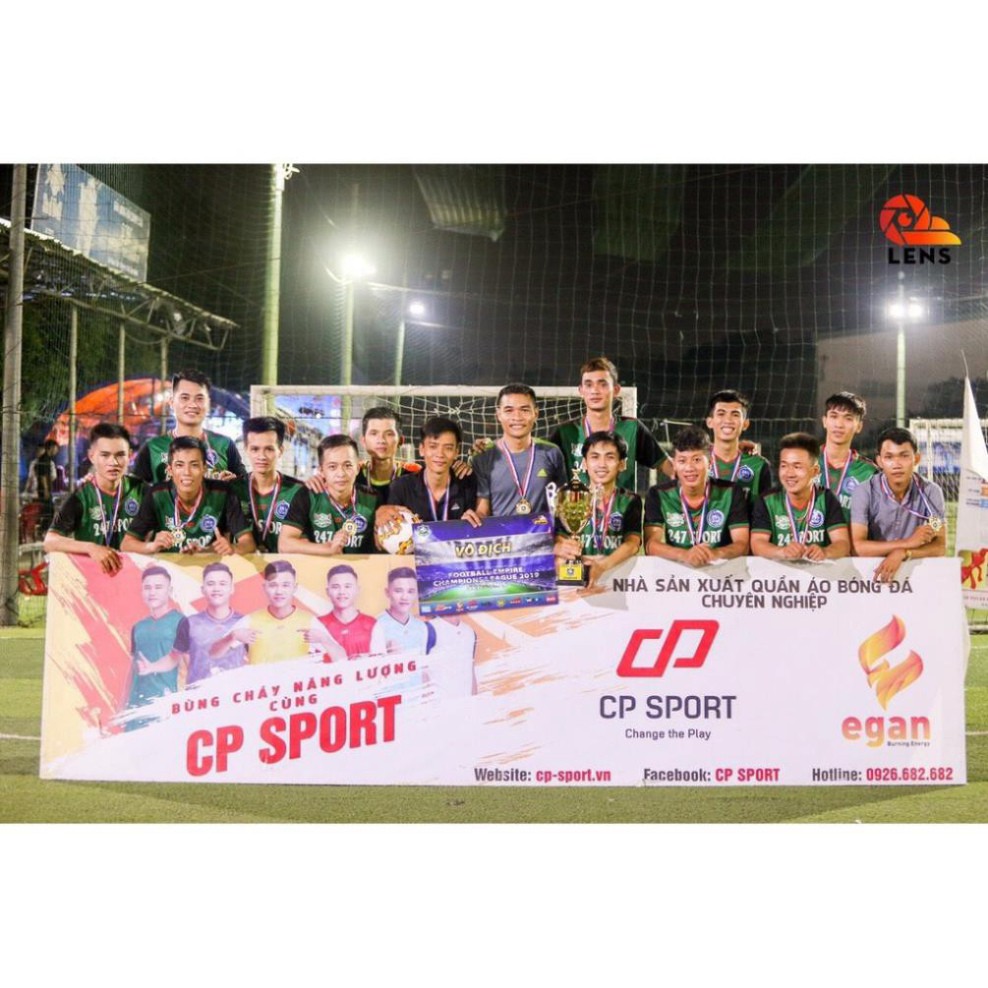 Huy chương bóng đá: Vàng, bạc, đồng. Hình thật shop làm cho khách.