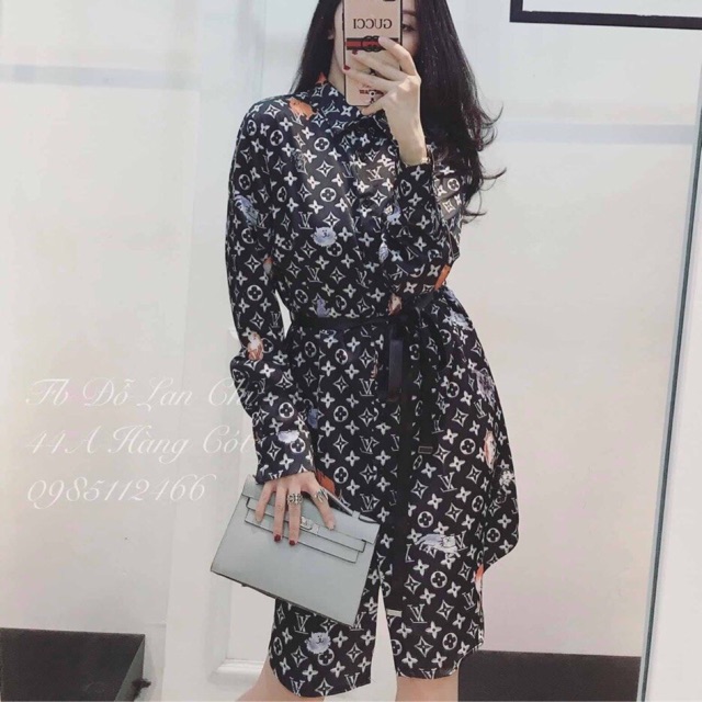 Nga thị 300k