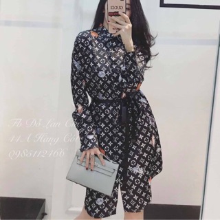 Nga thị 300k