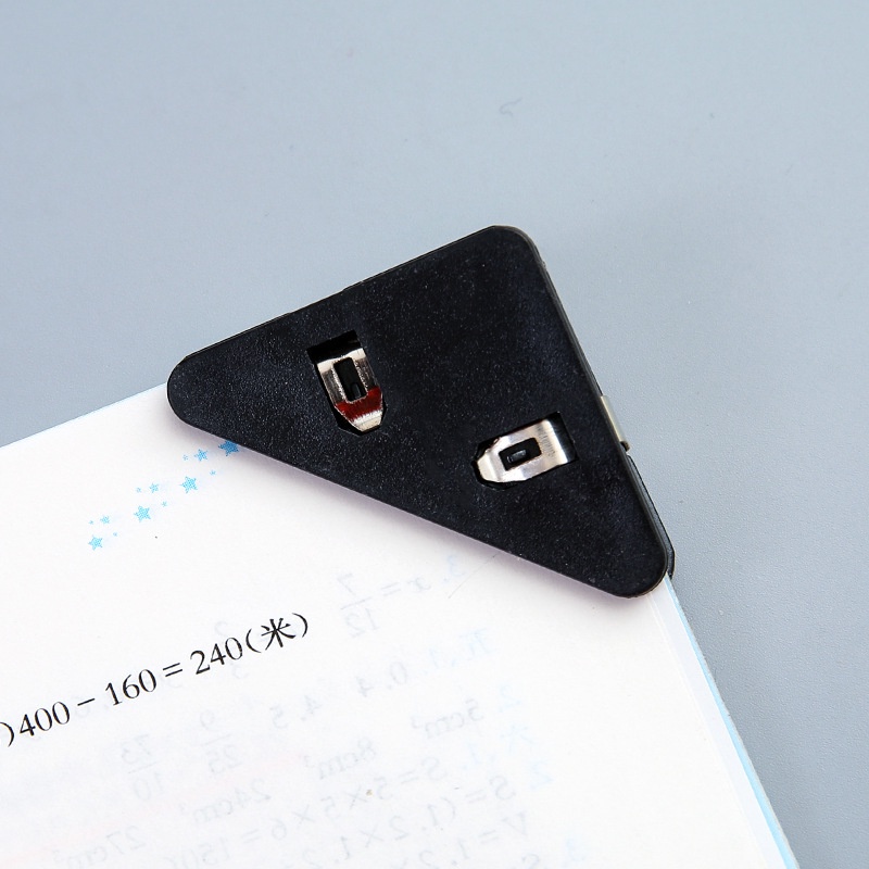 Kẹp Giấy Hình Tam Giác Dễ Thương