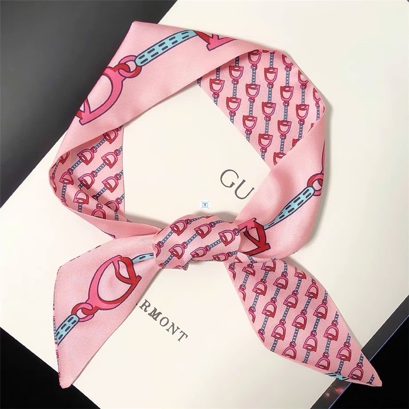 Khăn quấn túi xách màu hồng - Maben