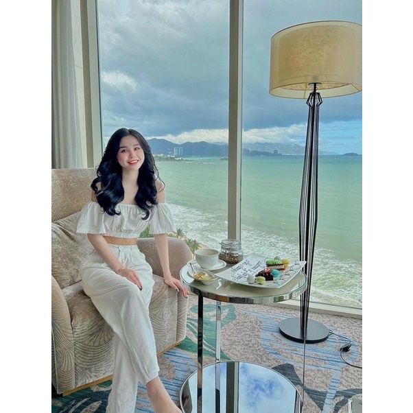 SET BỘ ĐŨI TRẮNG TRỄ VAI CHUN LƯNG CHO NỮ