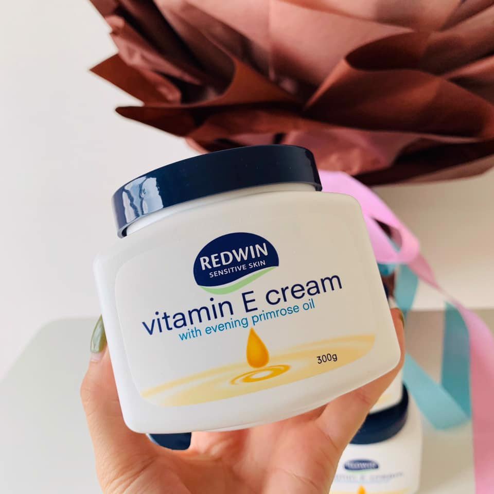 [Chính Hãng] Kem &amp; sữa dưỡng thể Redwin Vitamin E Cream 300g Úc