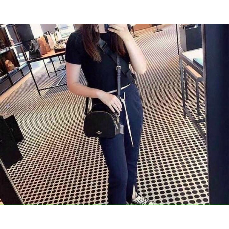 Túi dáng bầu xuất xịn xinh yêu