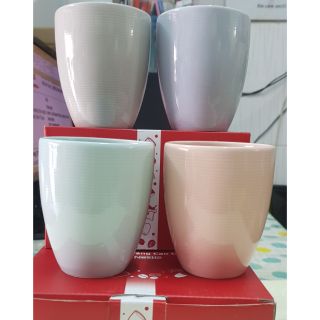 BỘ 4 LY SỨ DONGWA CAO CẤP  hàng khuyến mãi nestle