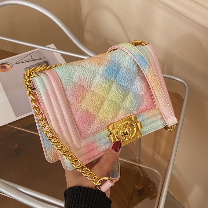 Faya - Túi xách đi tiệc chần ô ombre cầu vồng sang trọng T1125