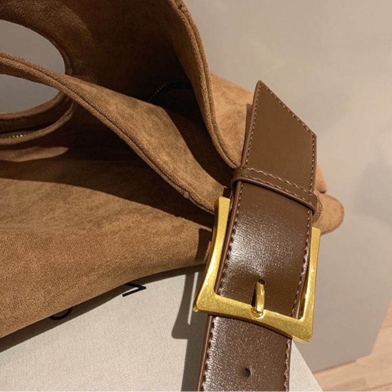 Túi đeo vai màu nâu ấm áp phong cách cổ điển 2021 dành cho nữ