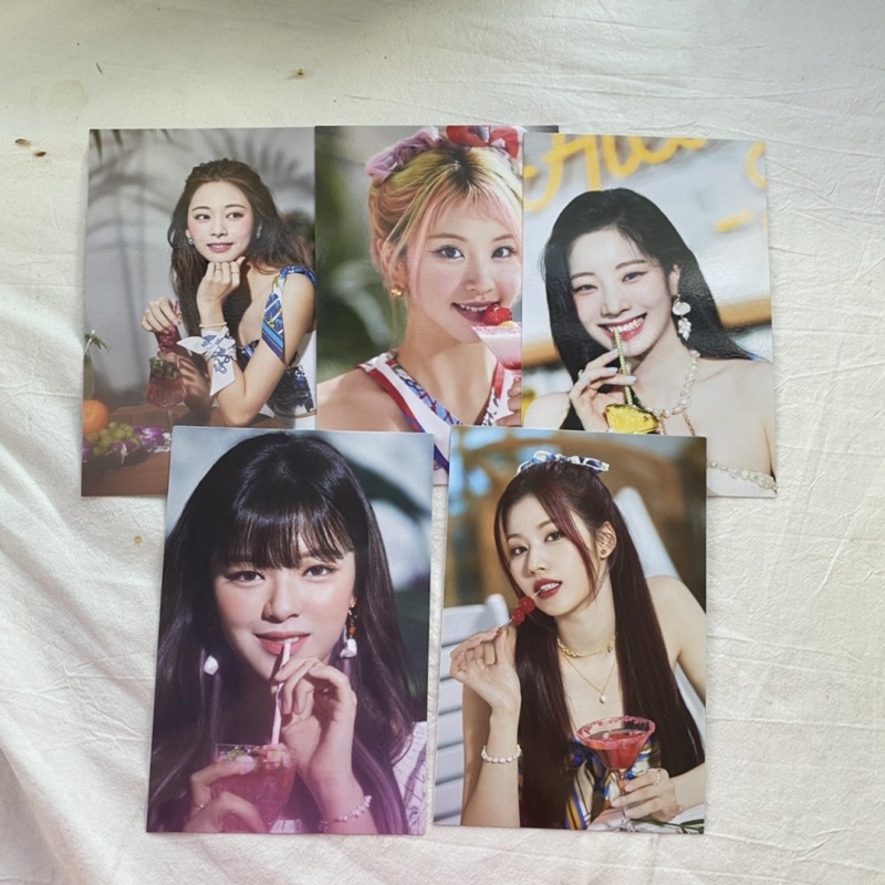 Ảnh lẻ bo góc chính hãng Hương vị của tình yêu nhóm nhạc Hai Lần | Taste of love Twice