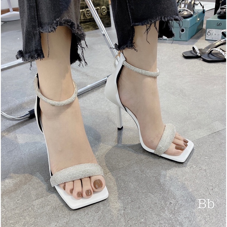 SALDAN VESACE ĐÁ CAO CẤP FULLBOX