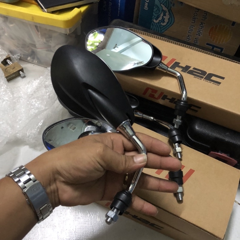 Kính yaz chân xi inox bán lẻ 1 bên hoặc 1 cặp, kính gắn được nhiều loại xe hondaa.yamaha suzuki Kính H2C