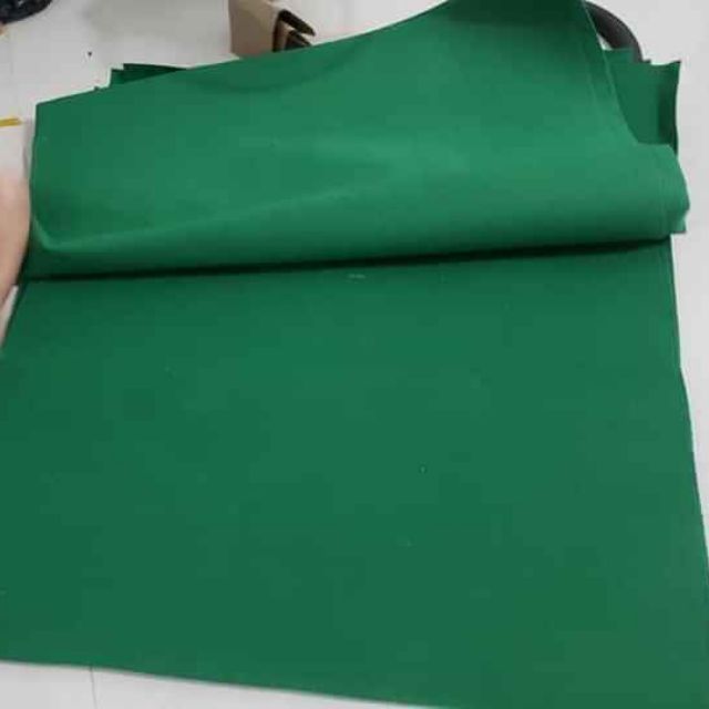 Thảm lót gà
