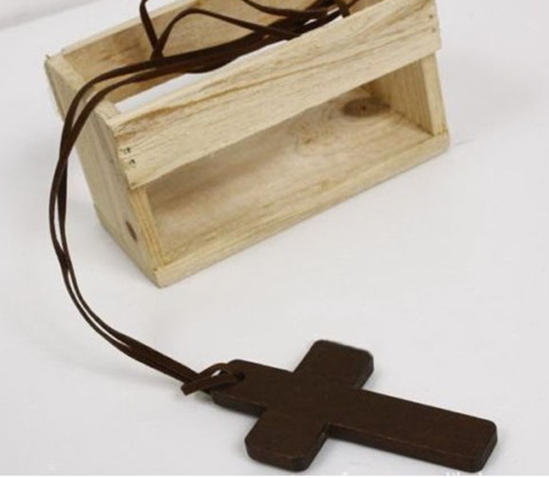 [TheOne] Dây Chuyền Da Mặt Thánh Giá Gỗ Phong Cách Retro