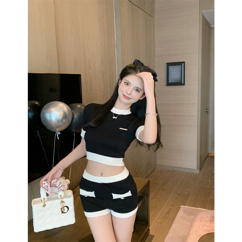 Cocory vn Bộ Áo Dệt Kim Ngắn Tay + Quần Short Lưng Cao Dáng Ôm Thời Trang Quyến Rũ Cho Nữ