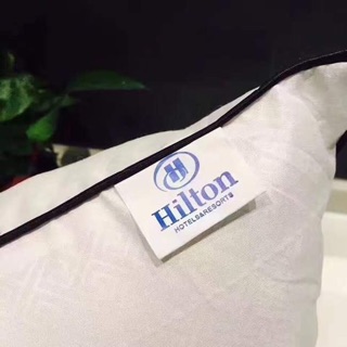 Gối Hilton